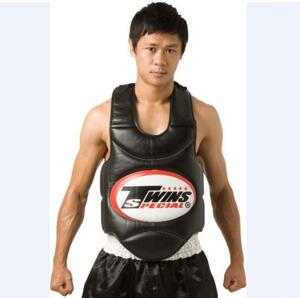 SKYDD - Kampväst/Magplattor - Thaiboxning - Twins Thai väst, Svart